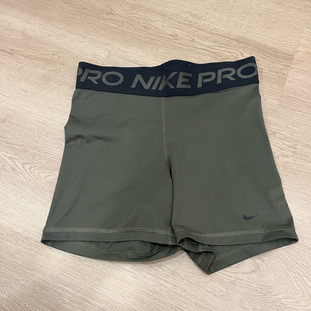 Nike Pro 3 inch Olive Green Shorts - Size S